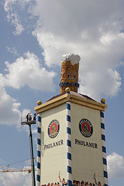 Paulaner Turm am 30.07.2018 (©Foto:Marikka-Laila Maisel)